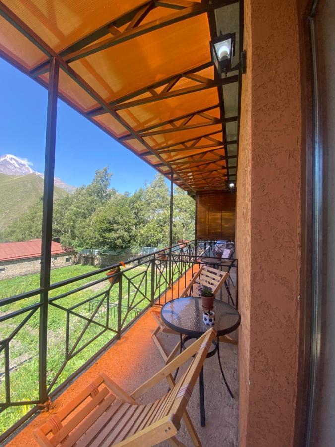 Hotel Elegant Kazbegi Exterior photo